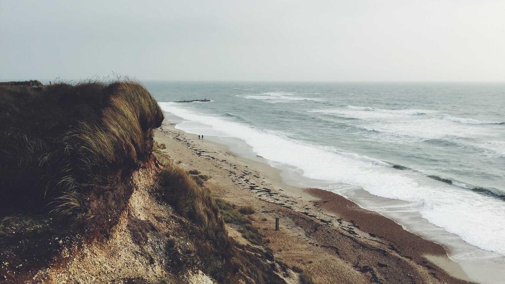 敏感肌男士必看！科学补水保湿的5大黄金法则