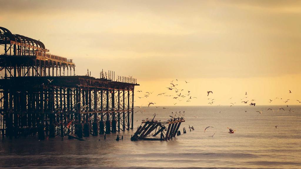 抗衰老三剑客：烟酰胺+维C+爽肤水，解锁逆龄密码