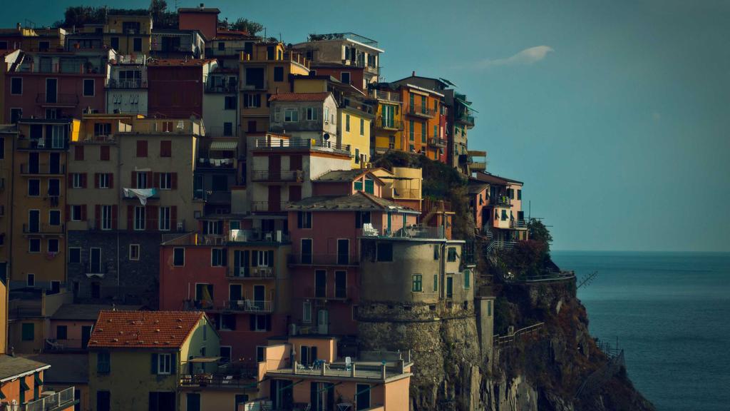 秋冬毛孔救星实测！玻尿酸精华能否终结粗大危机？