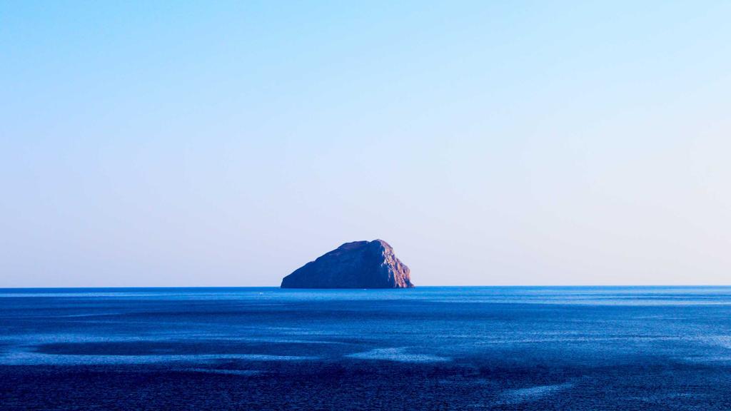 美白+修复红血丝+深度保湿？三效合一面霜实测大揭秘！