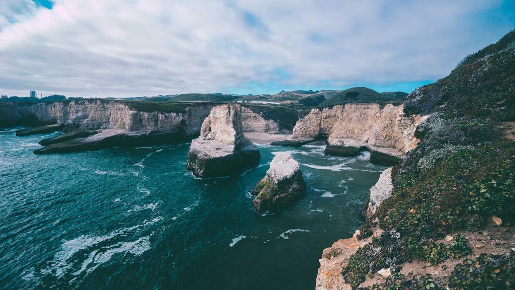 秋冬敏感肌自救指南：玻尿酸+身体乳的黄金搭配法则