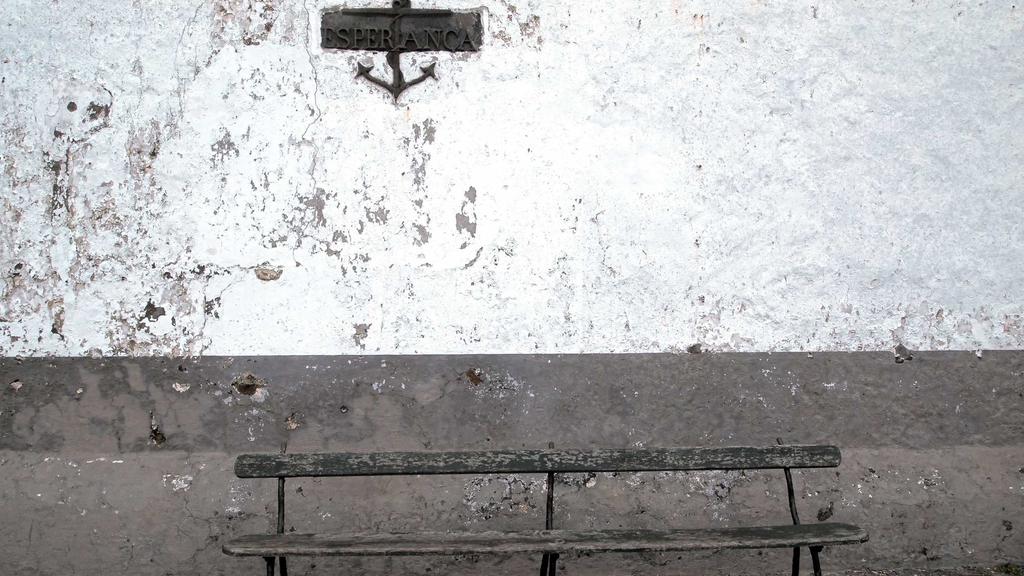 虾青素+科学护肤步骤：红血丝修复的黄金组合指南