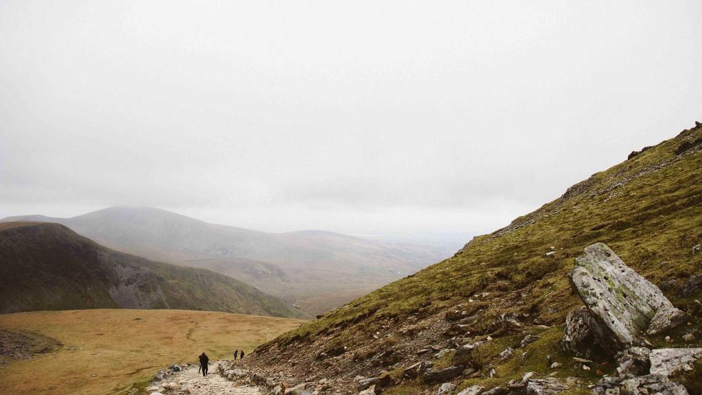 敏感肌夏日生存指南：混合性肤质+孕妇护肤全攻略